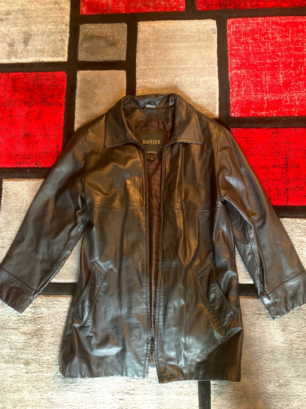 Danier Canada Women's M 10-12 Dark Brown Leather Long Car Coat Zip Jacket